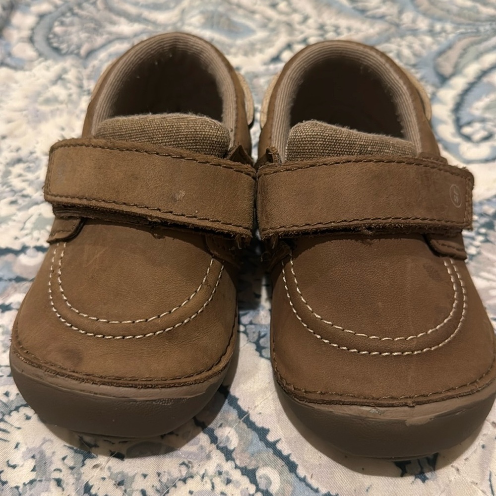 Stride Rite Unisex-Baby Soft Motion Wally Athletic Sneaker